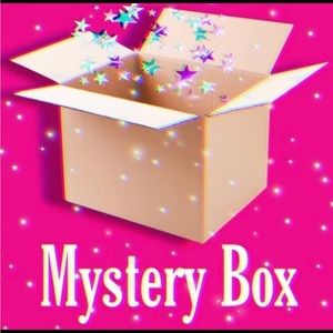 High end palette & makeup bundle
